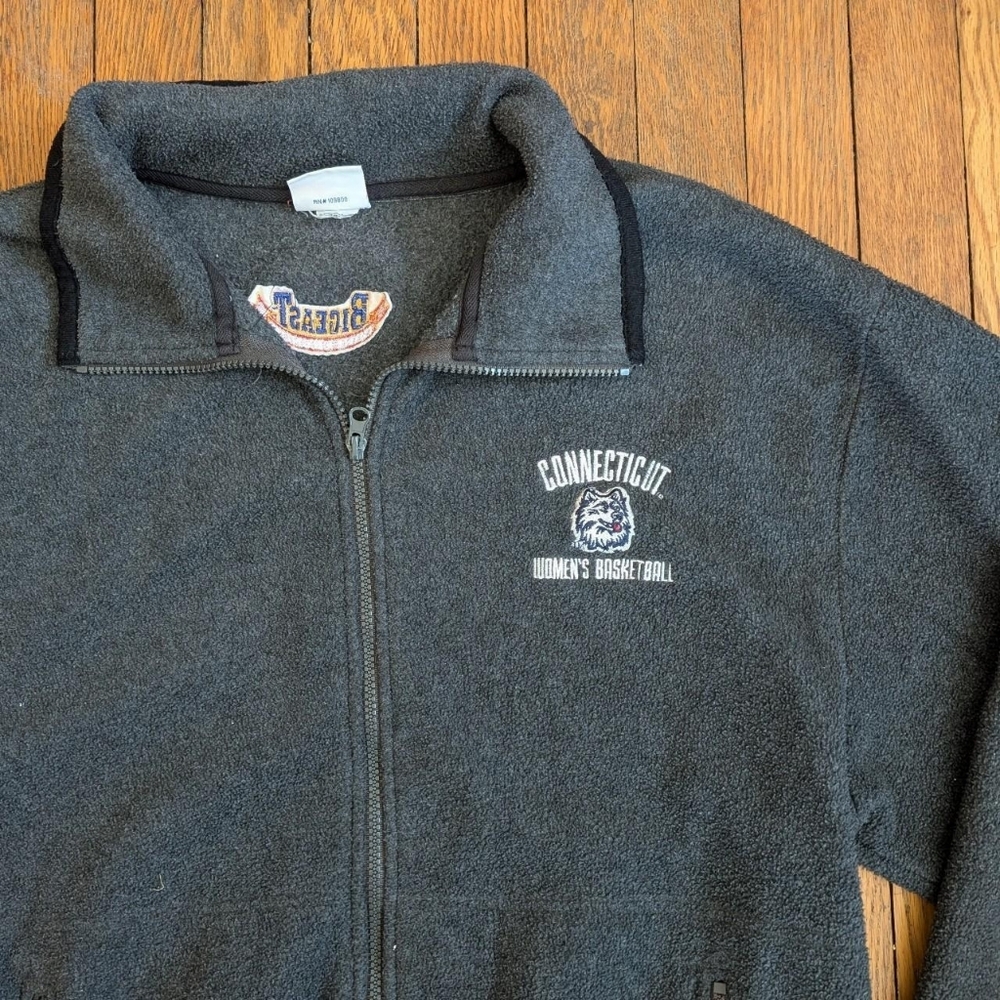 Vintage Y2k UConn Huskies Women's Basketball Zip-Up Fleece Jacket